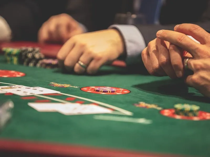 Hướng dẫn luật chơi đánh bài joker